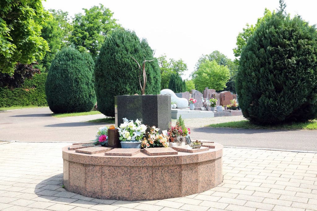 Monument funeraire sur mesure Marbrerie Friess